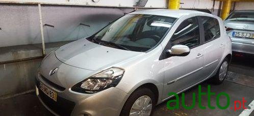2012' Renault Clio 1.5 Dci Confort 89G photo #1