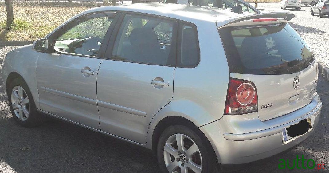2008' Volkswagen Polo photo #1