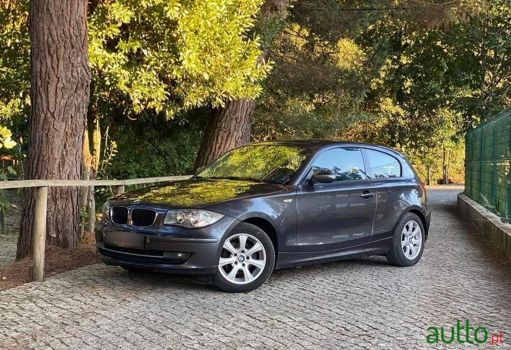 2008' BMW 118 D photo #1