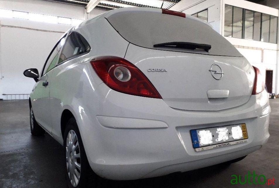 2010' Opel Corsa photo #1