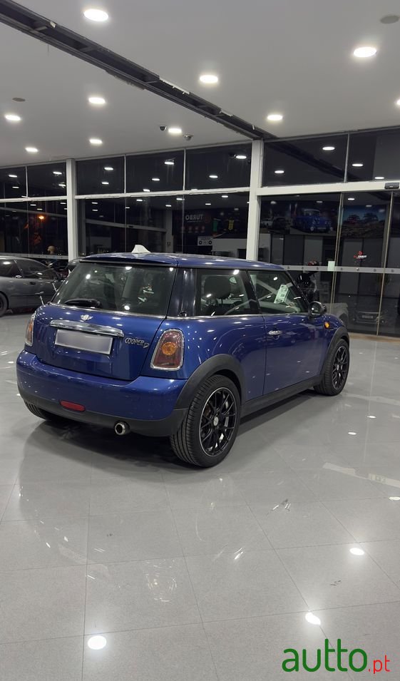 2008' MINI Coupé photo #6