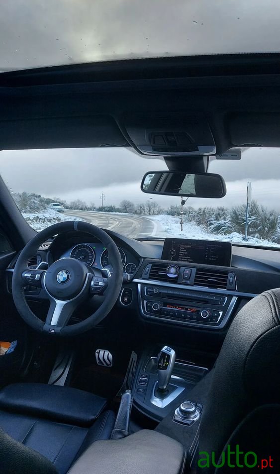 2012' BMW Série 3 photo #4