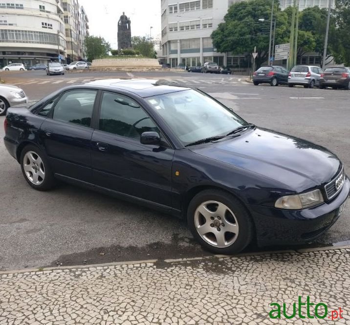 1998' Audi A4 photo #1