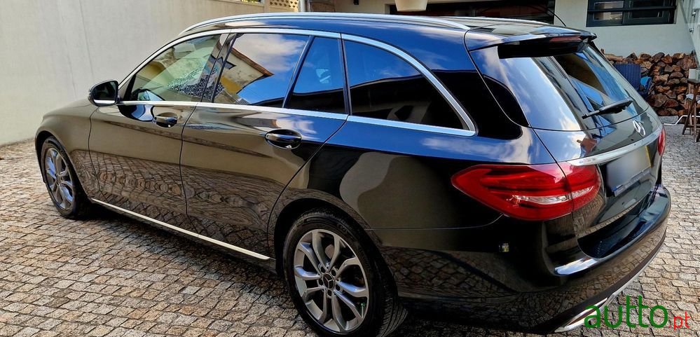 2016' Mercedes-Benz Classe C photo #4