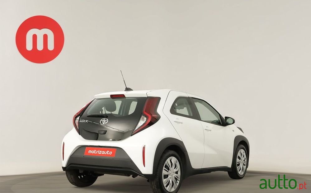 2023' Toyota Aygo X 1.0 Pulse Cvt photo #4