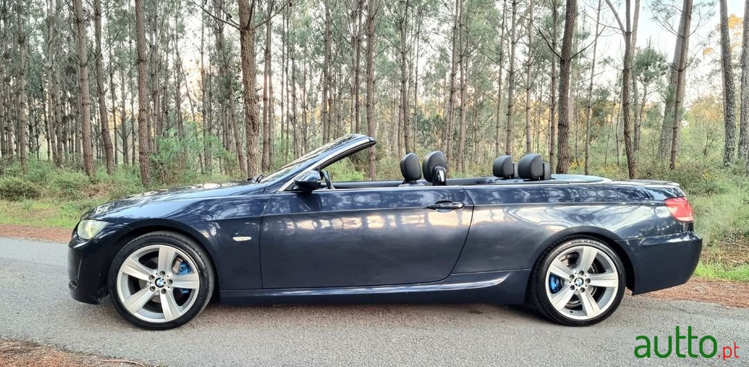 2007' BMW 320 photo #5