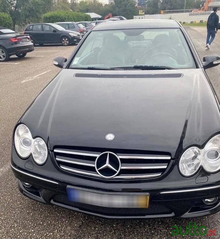 2007' Mercedes-Benz 220 photo #2