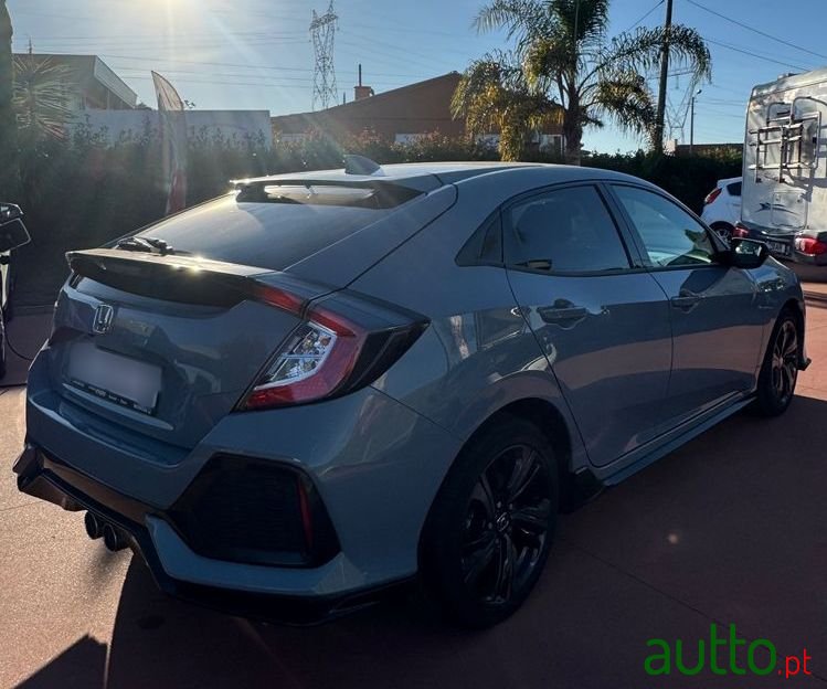 2019' Honda Civic 1.5 I-Vtec Sport Plus photo #5