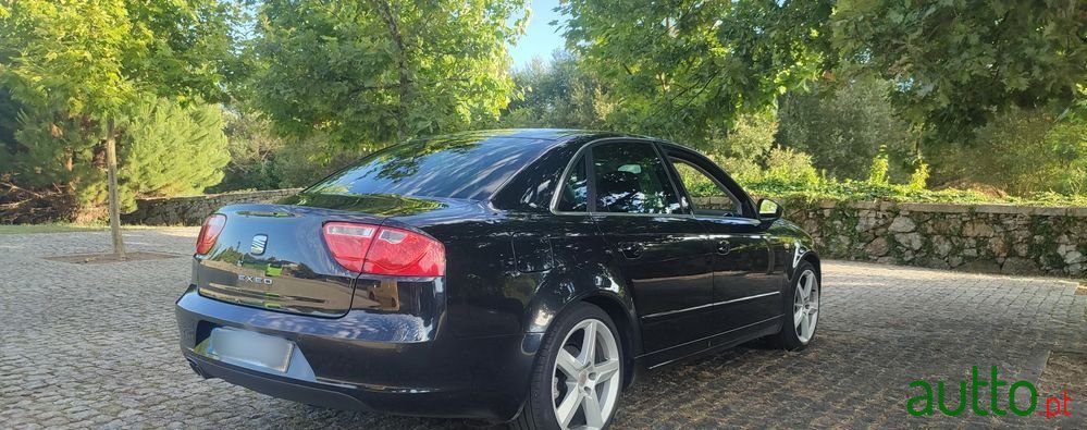 2009' SEAT Exeo 2.0 Tdi Sport photo #5