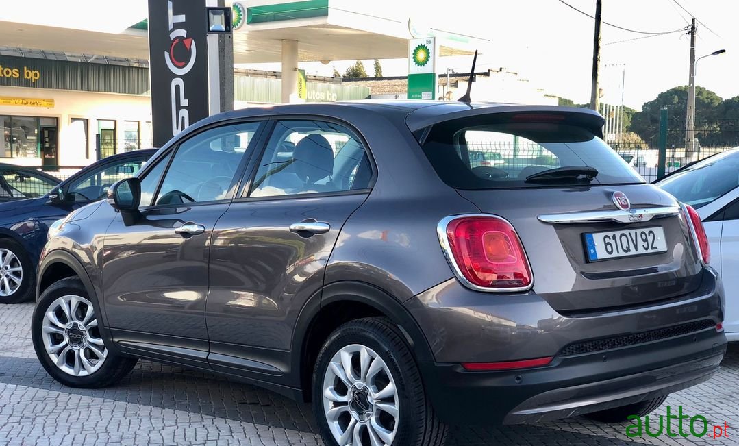 2016' Fiat 500X photo #3