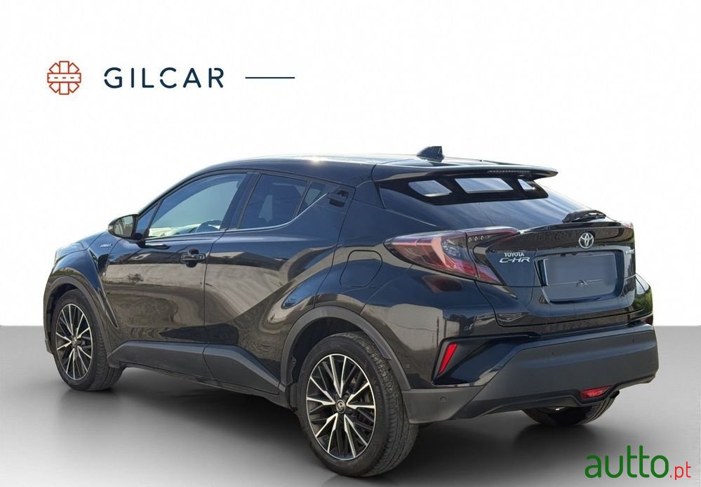 2017' Toyota C-HR photo #6