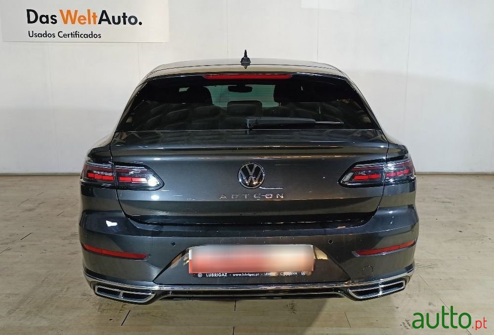 2023' Volkswagen Arteon Shooting Brake photo #5