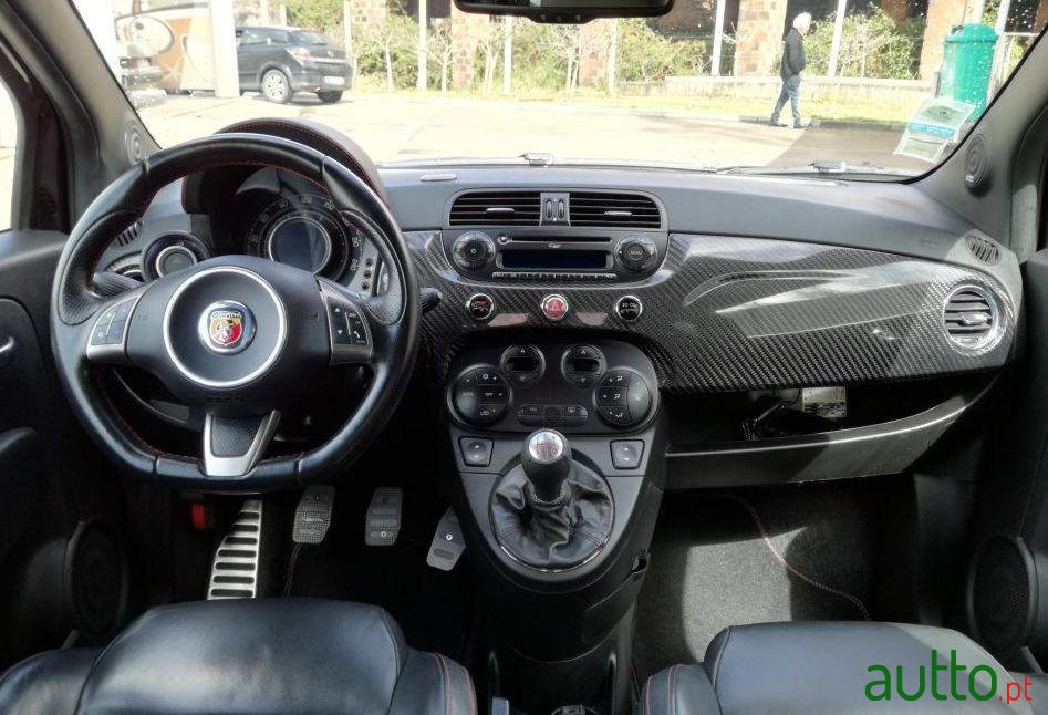 2009' Fiat 500 Abarth Esseesse photo #1