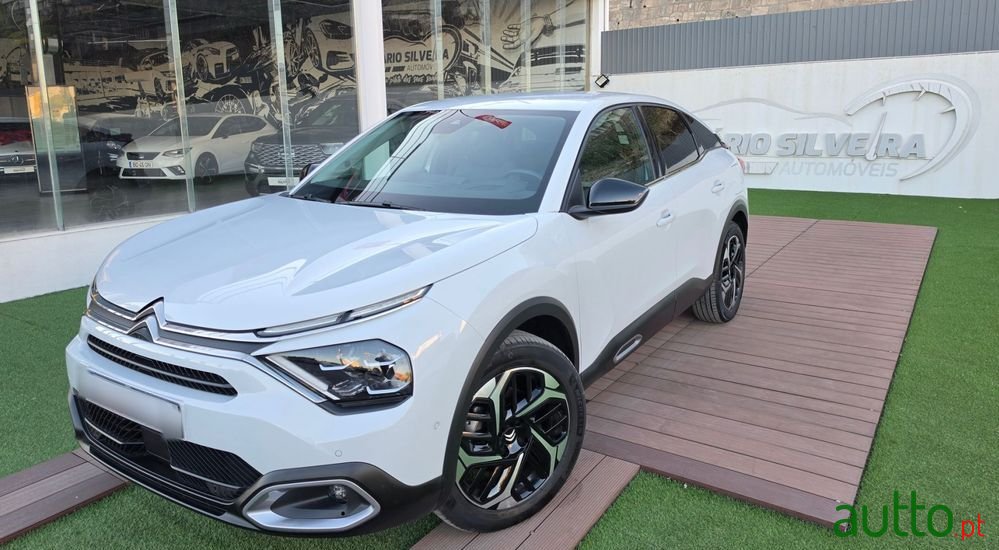 2024' Citroen C4 photo #1