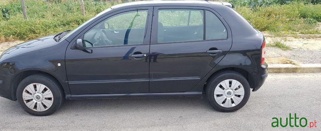 2005' Skoda Fabia 1.4Tdi photo #3