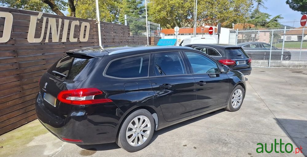 2019' Peugeot 308 Sw photo #4