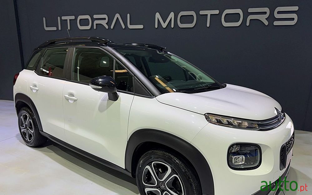 2021' Citroen C3 Aircross 1.2 Puretech Plus photo #1
