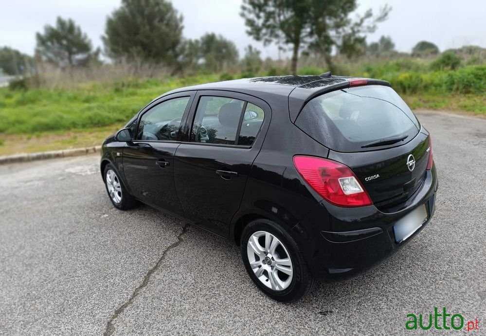 2011' Opel Corsa 1.3 Cdti Cosmo photo #4
