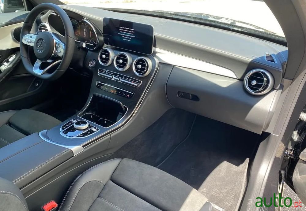 2023' Mercedes-Benz C 300 D Amg Line photo #6
