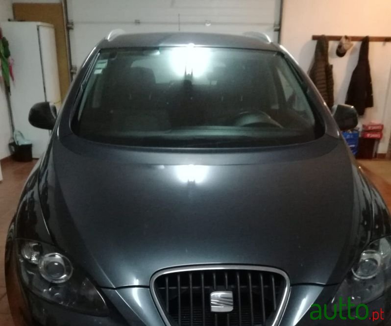 2010' SEAT Altea photo #4