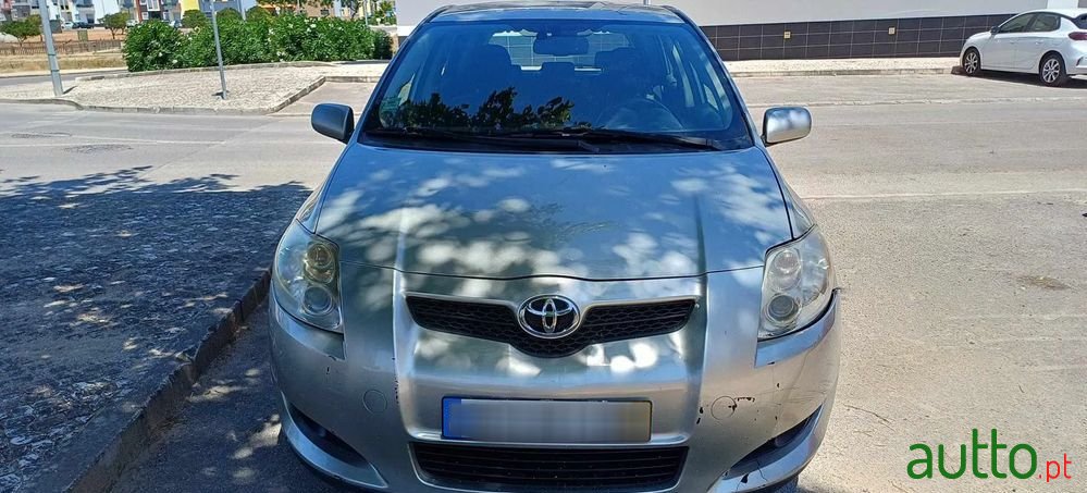 2007' Toyota Auris 1.4 D-4D photo #1