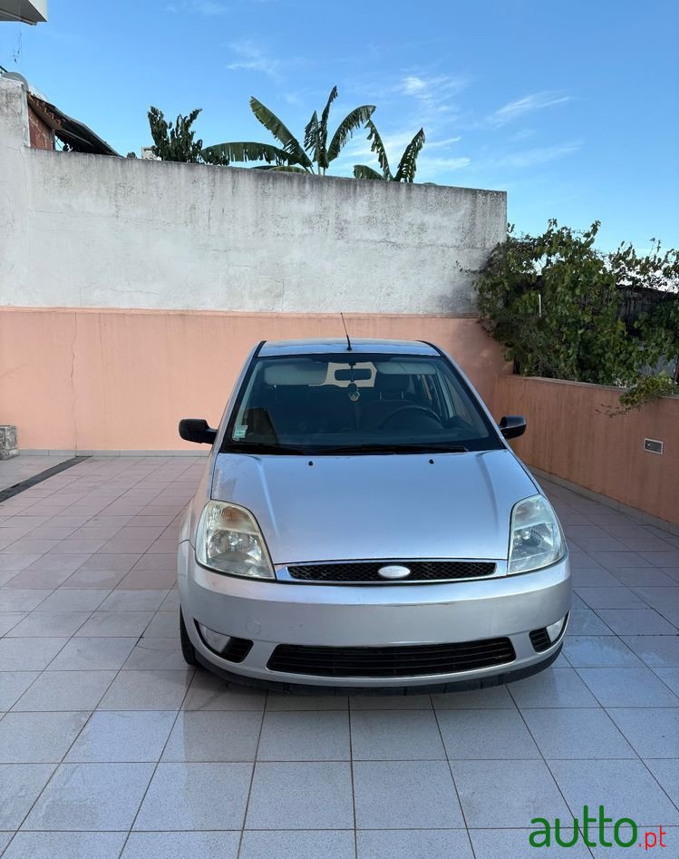 2005' Ford Fiesta photo #1