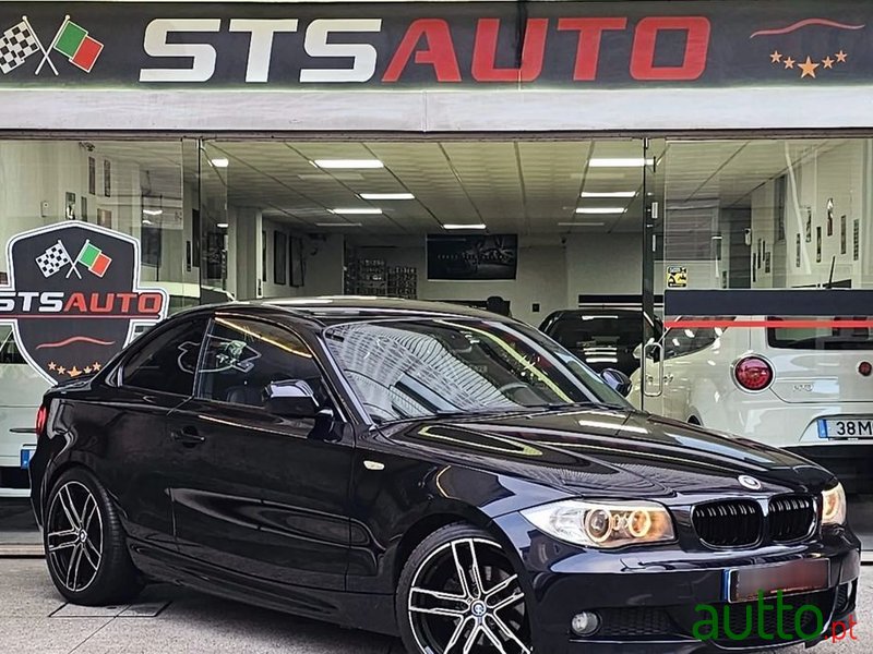 2013' BMW Série 1 D Line Sport photo #2