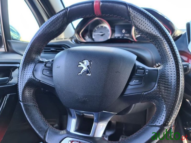 2014' Peugeot 208 photo #1