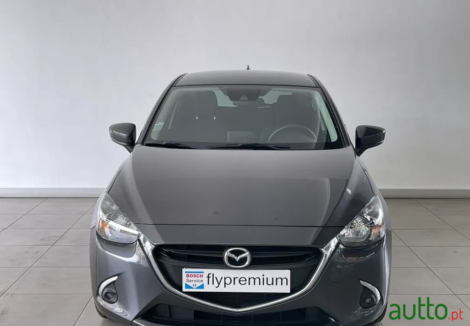 2019' Mazda 2 photo #2