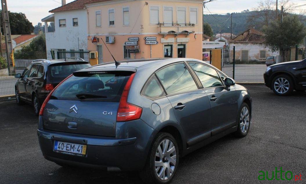 2007' Citroen C4 1.6 Hdi photo #1