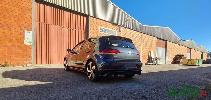 2018' Volkswagen Golf 2.0 Tsi Gti Dsg photo #3