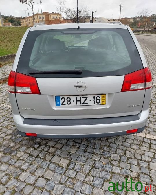 2008' Opel Vectra Caravan photo #5