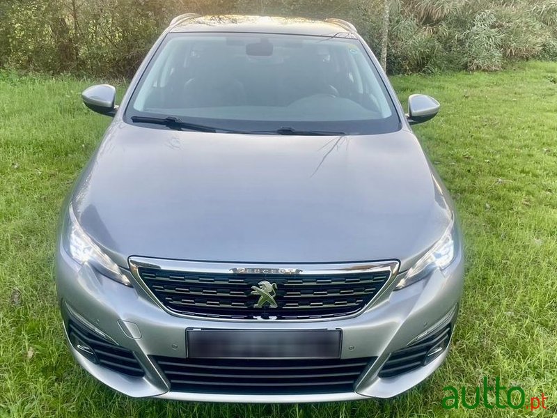 2018' Peugeot 308 Sw photo #6