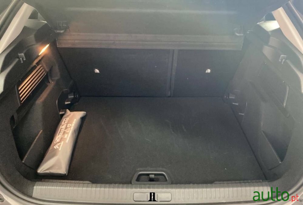 2022' Citroen C4 photo #6