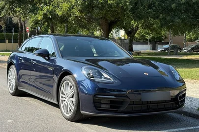 2021' Porsche Panamera Sport Turismo
