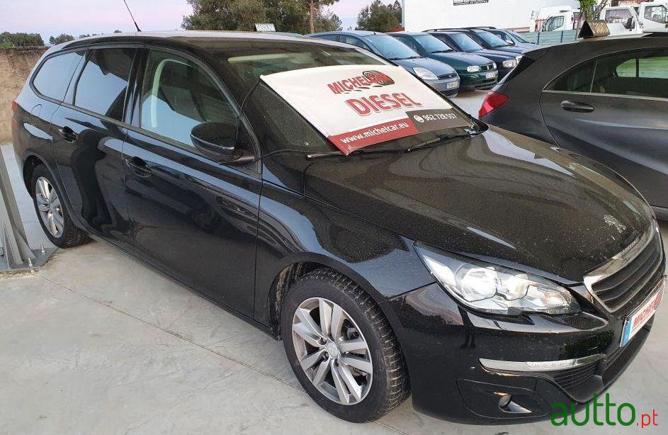 2014' Peugeot 308 Sw photo #2