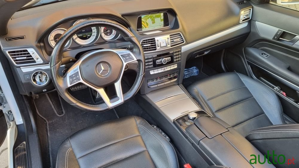 2013' Mercedes-Benz E 250 photo #4