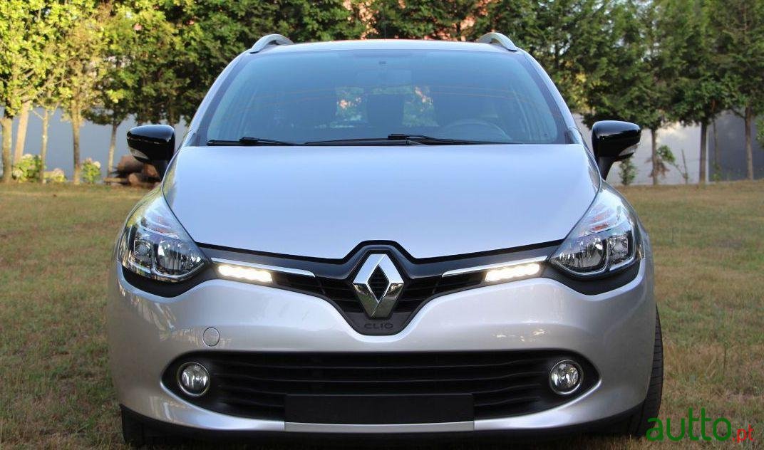 2016' Renault Clio Break photo #2