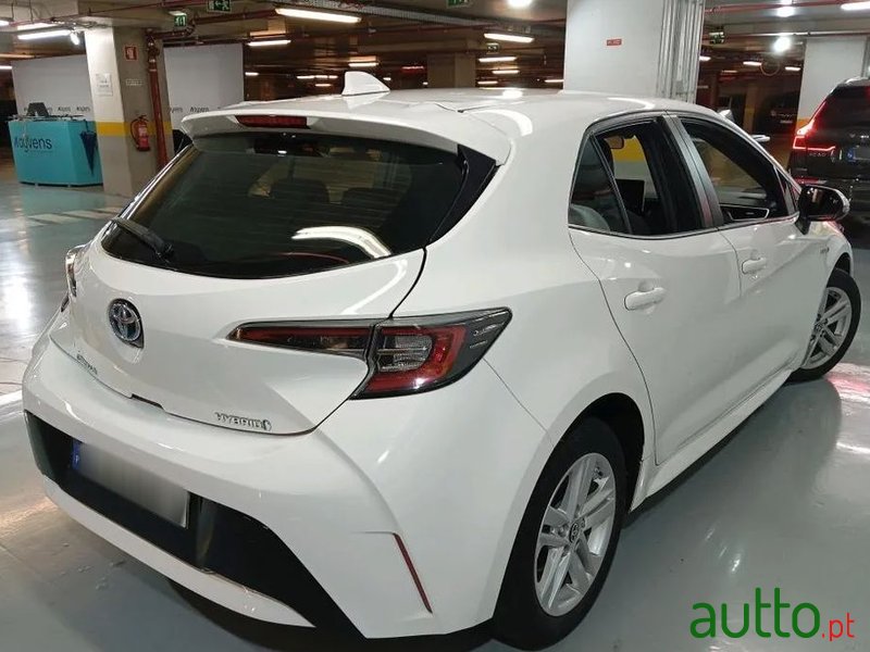 2020' Toyota Corolla 1.8 Hybrid Comfort photo #3