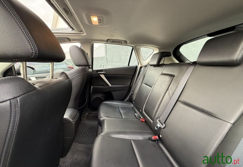 2010' Mazda 3 photo #3