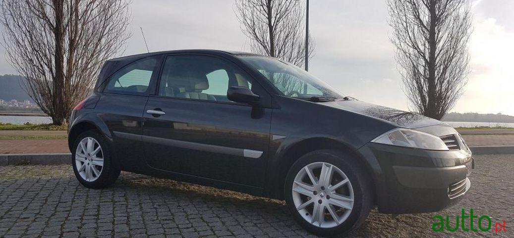 2005' Renault Megane Luxe Privilége photo #1