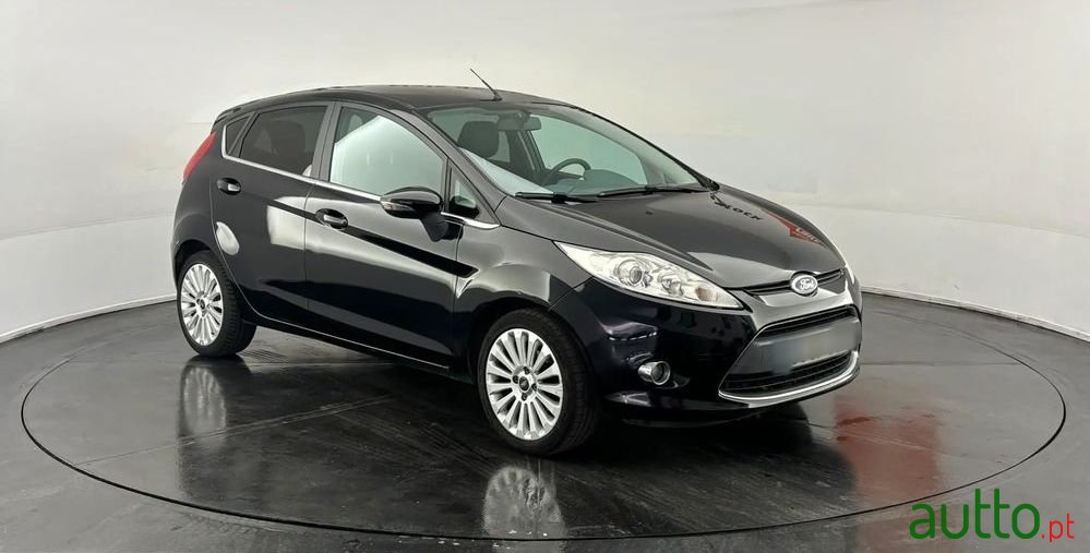 2010' Ford Fiesta 1.25 Titanium photo #1