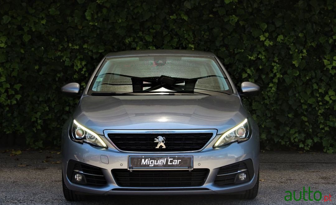 2018' Peugeot 308 Sw photo #2