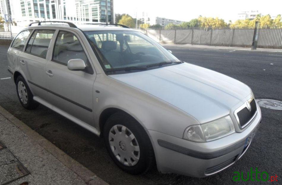 2000' Skoda Octavia Break photo #3