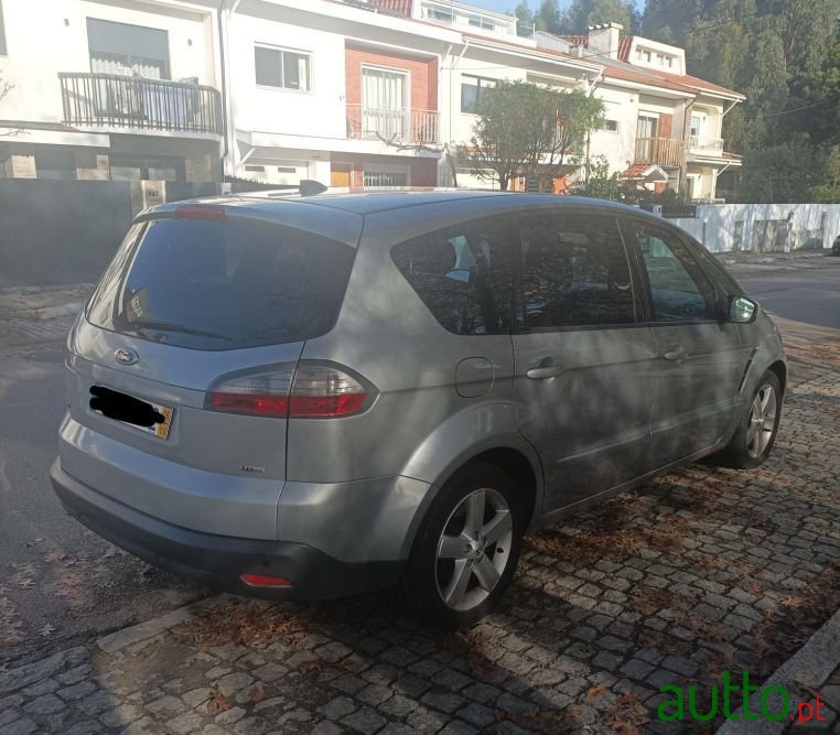 2006' Ford S-Max photo #3