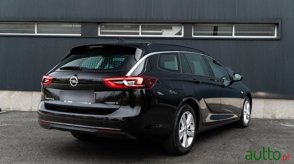 2019' Opel Insignia Sports Tourer photo #4