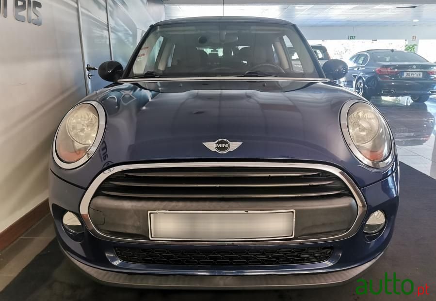 2014' MINI One D photo #4