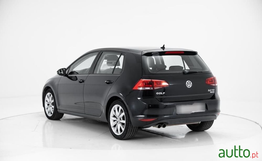 2015' Volkswagen Golf photo #4