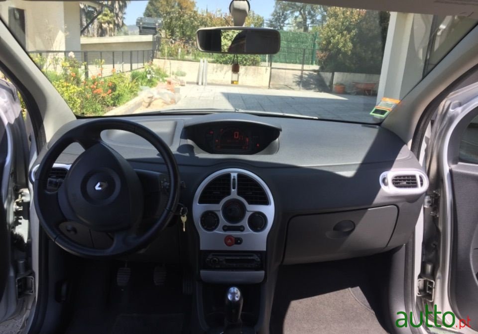 2006' Renault Modus Creative 1.2 photo #4