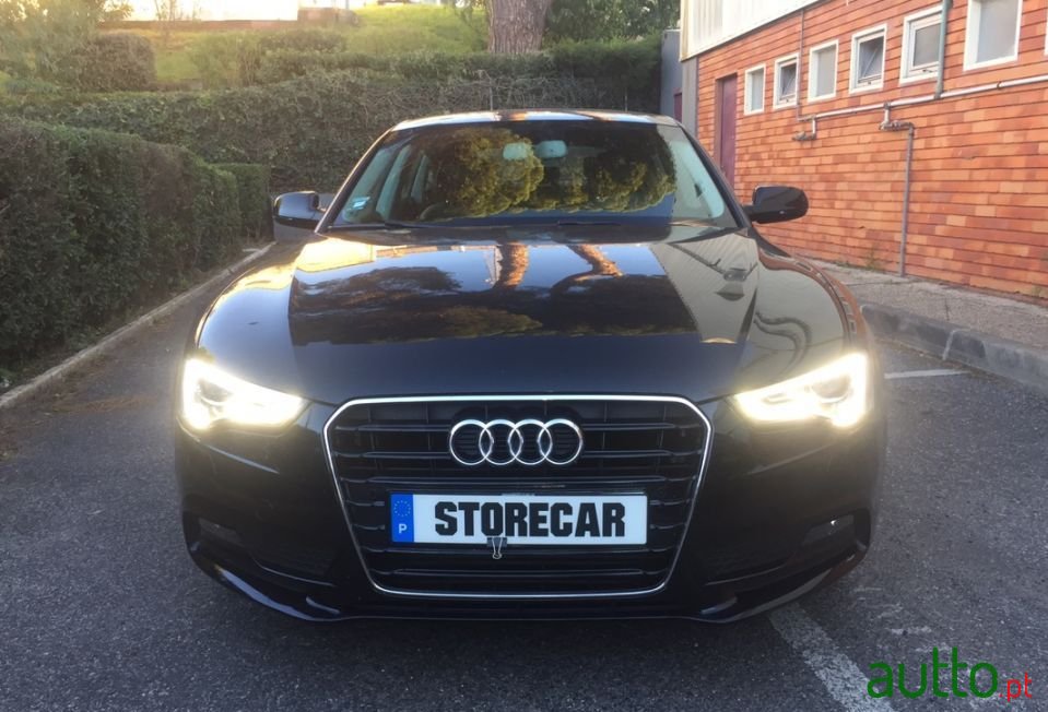 2014' Audi A4 Sport photo #2